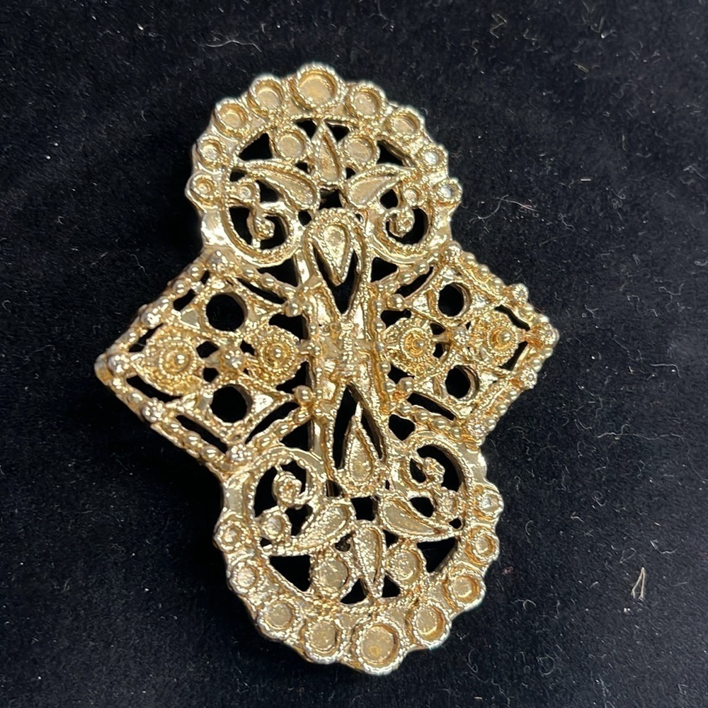 Vintage Filigree Goldtone Brooch Pin